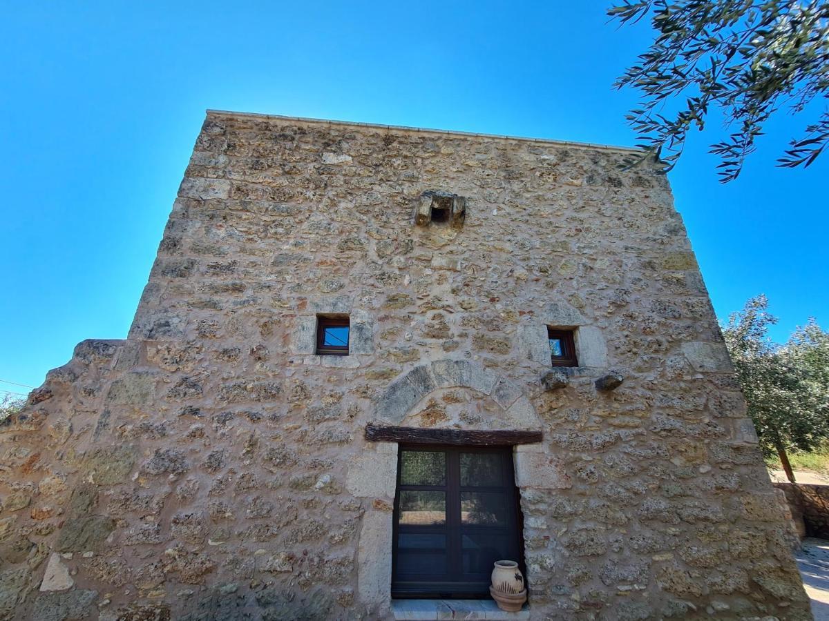 Pyrgos 1869 Villa Gythio Luaran gambar