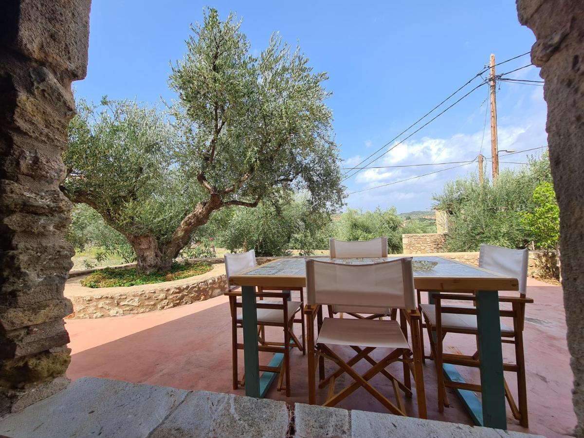 Pyrgos 1869 Villa Gythio Luaran gambar